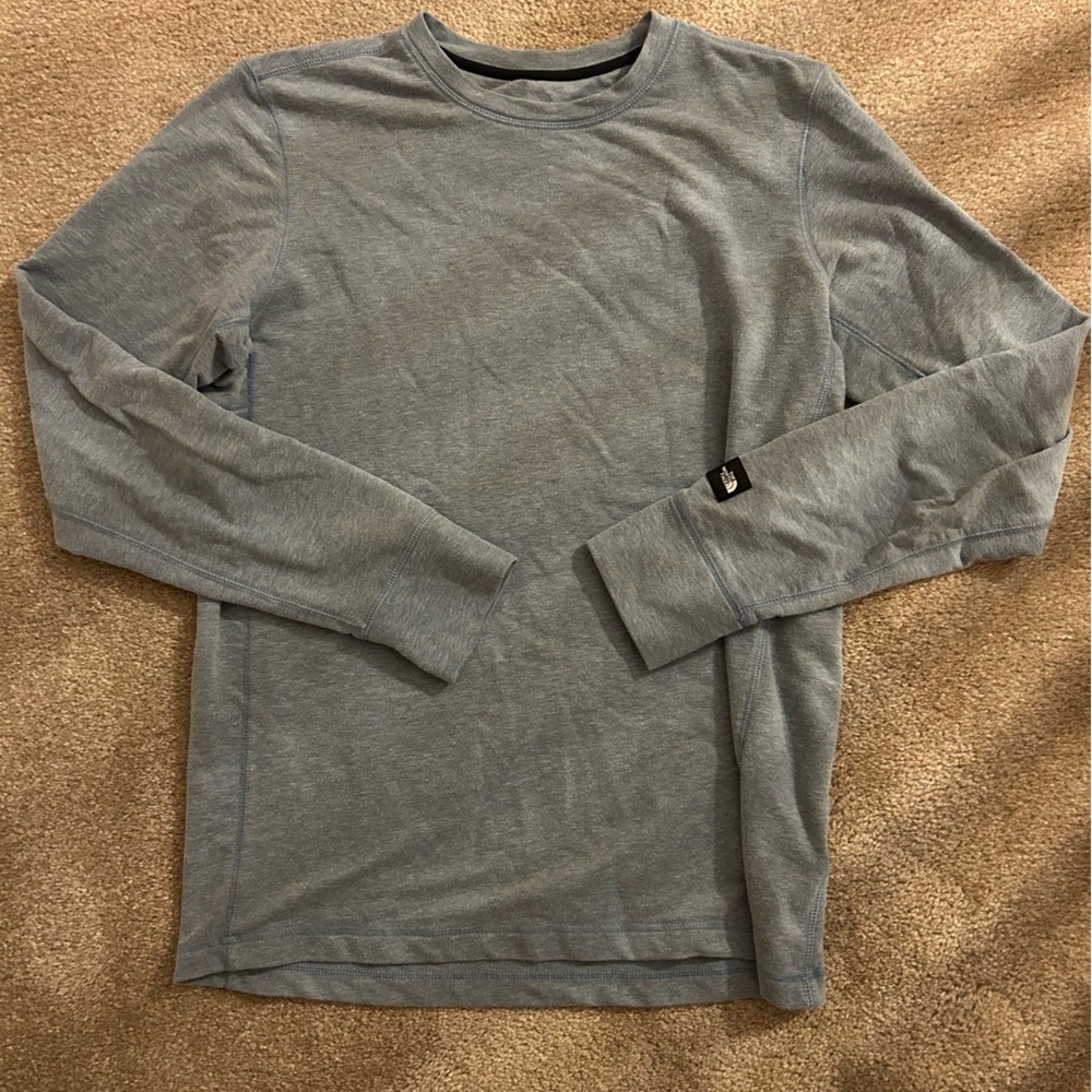 North Face long sleeve tee